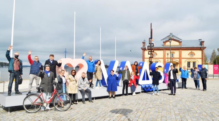 Vahvan ja onnellisen Vaasan puolesta